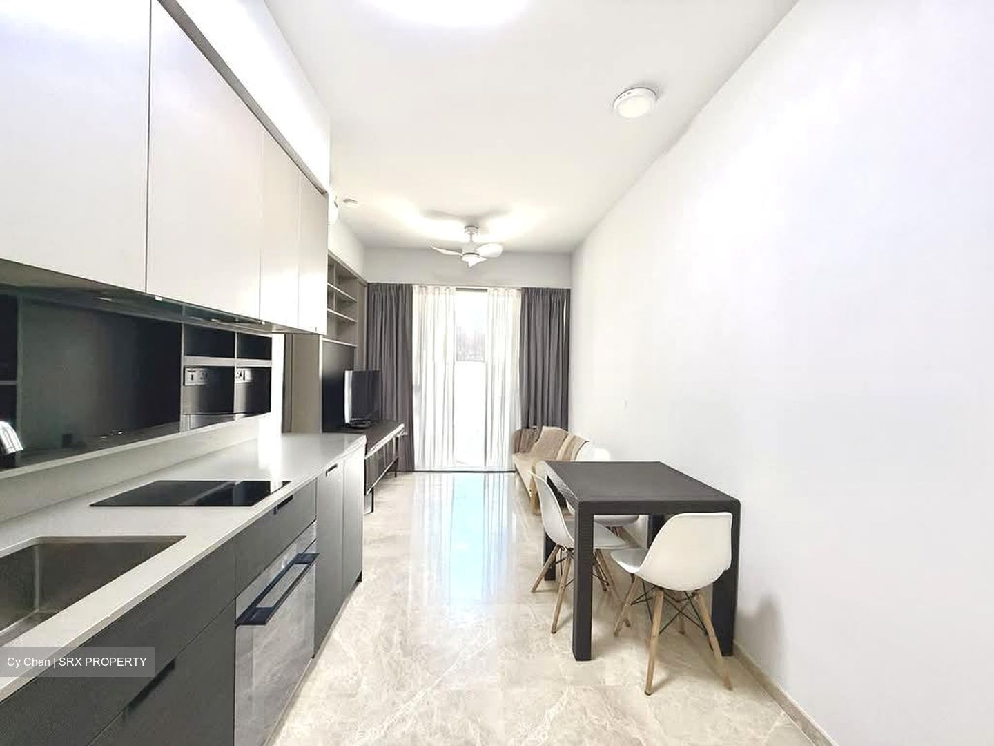 Haus On Handy (D9), Condominium #557805001
